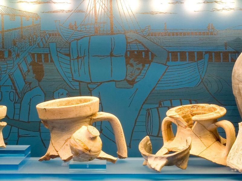 Vitrina Puerto Oiasso